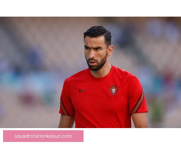 马尔蒂尼执教球队战术价值分析：防守组织与攻防转换效率持续提升